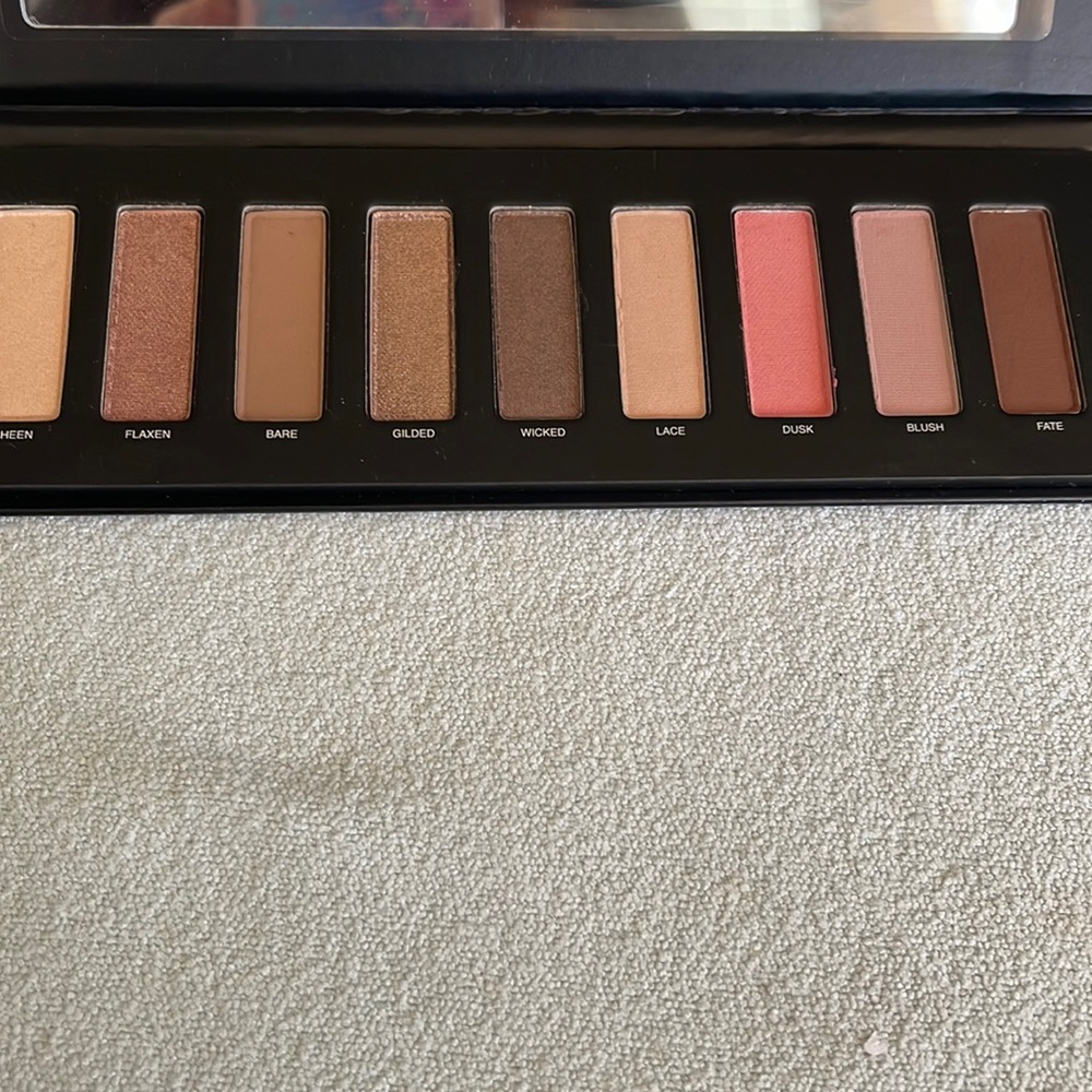 Studiomakeup ease-to-wear eyeshadow palette